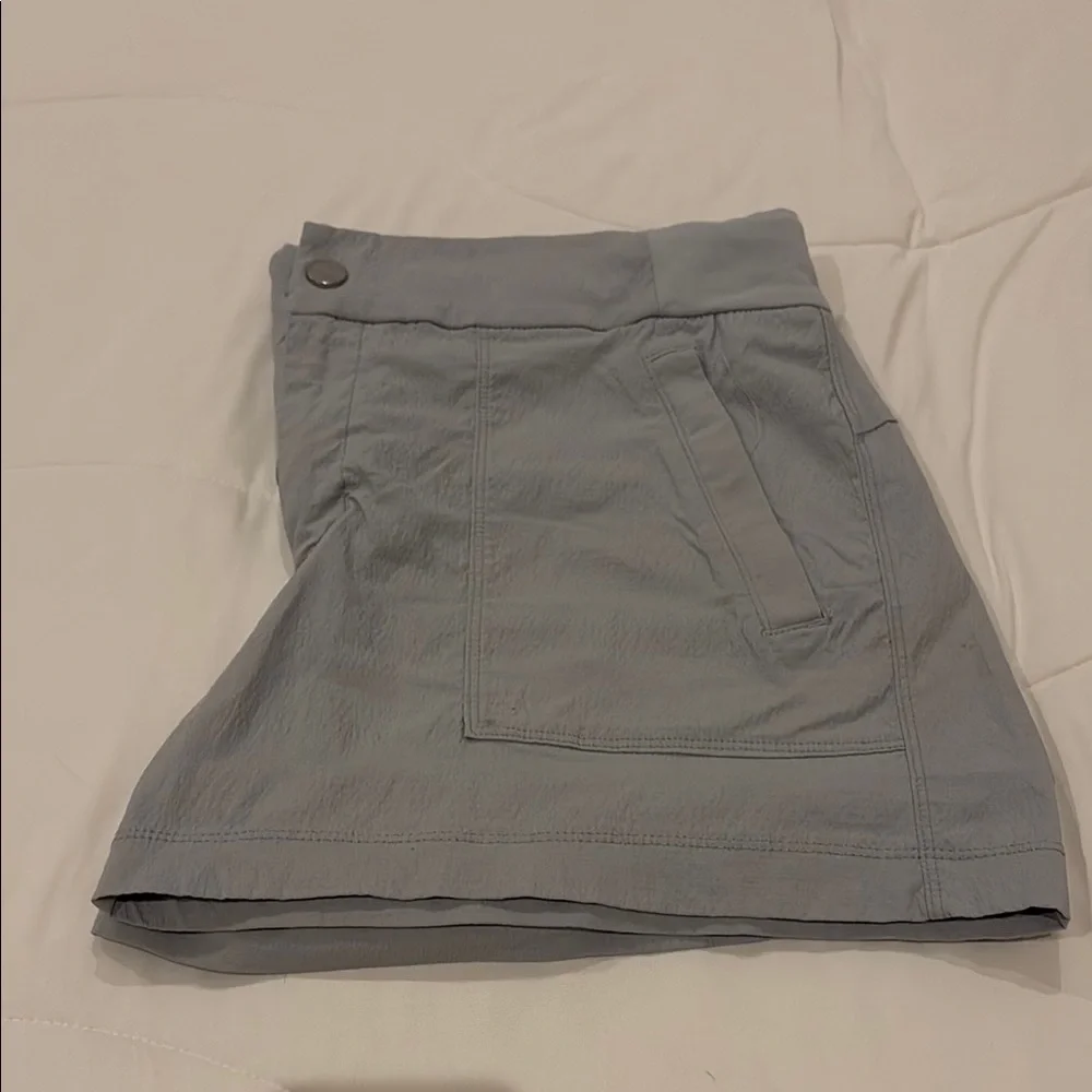 Athleta Gray Cargo Shorts Lightweight Casual - Picture 2 of 3